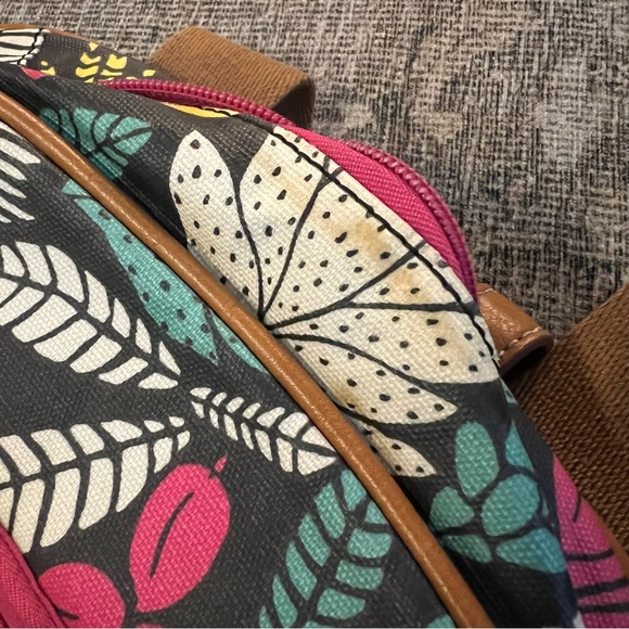 Fossil Backpack Coated Canvas Bag Floral Pink Teal Cactus. In good condition. - Picture 9 of 9
